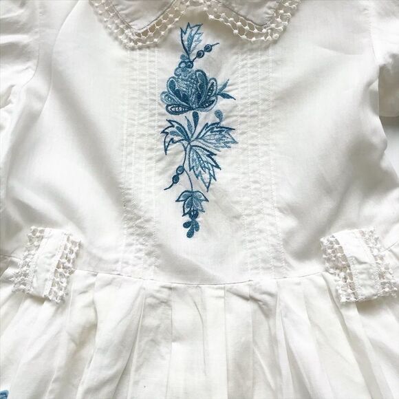 Vintage blue embroidered collar dress fits 5/6T - Picture 3 of 11